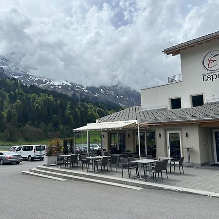 Hotel Espen Енгелберг Екстериор снимка